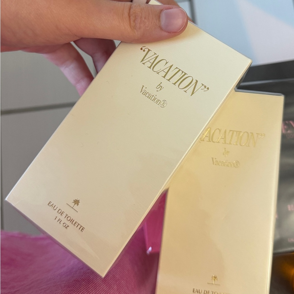 "VACATION" by Vacation Eau de Toilette 1 oz Brand New